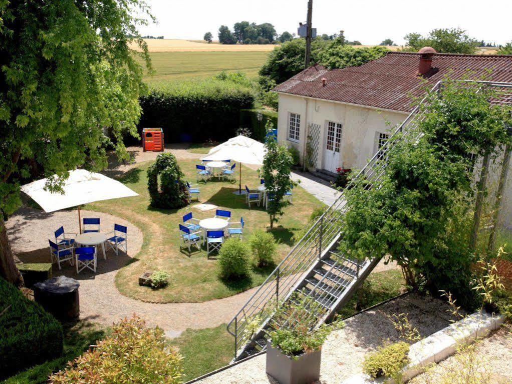 Logis Hotel Restaurant Le Faisan Dore Argentan Zewnętrze zdjęcie